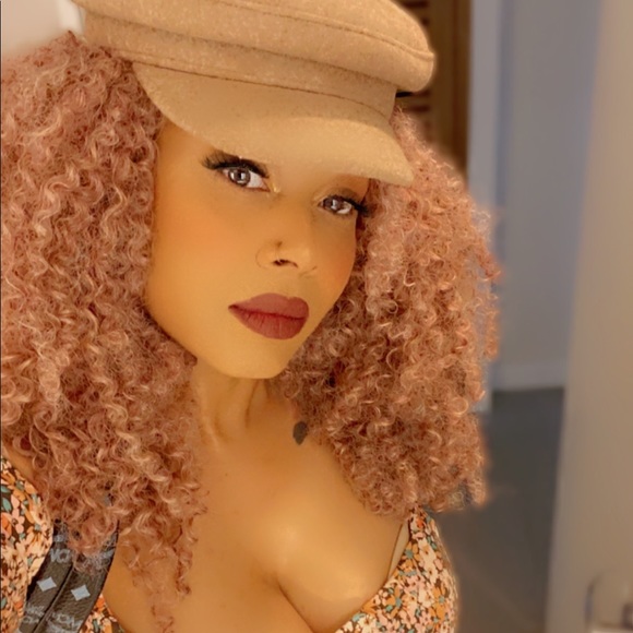nakeshapope
